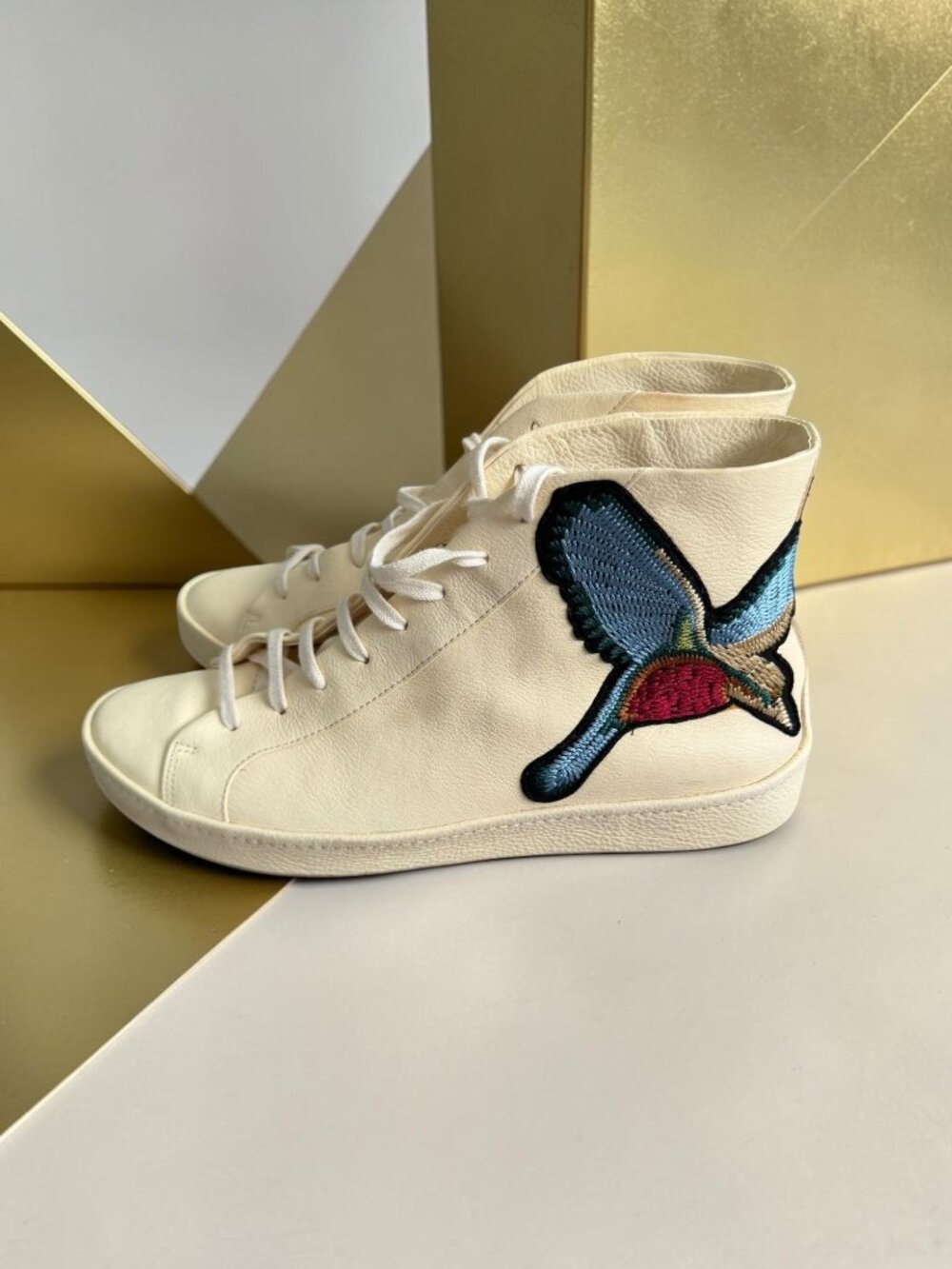 JOIE Hummingbird Cream Leather Hi Top Sneakers Size 37 / US 7